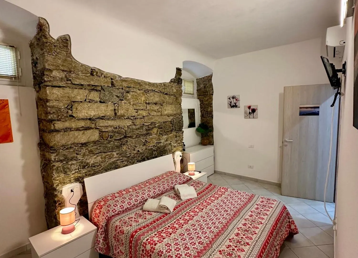 Revel Apartments Central Station To Cinque Terre La Spezia