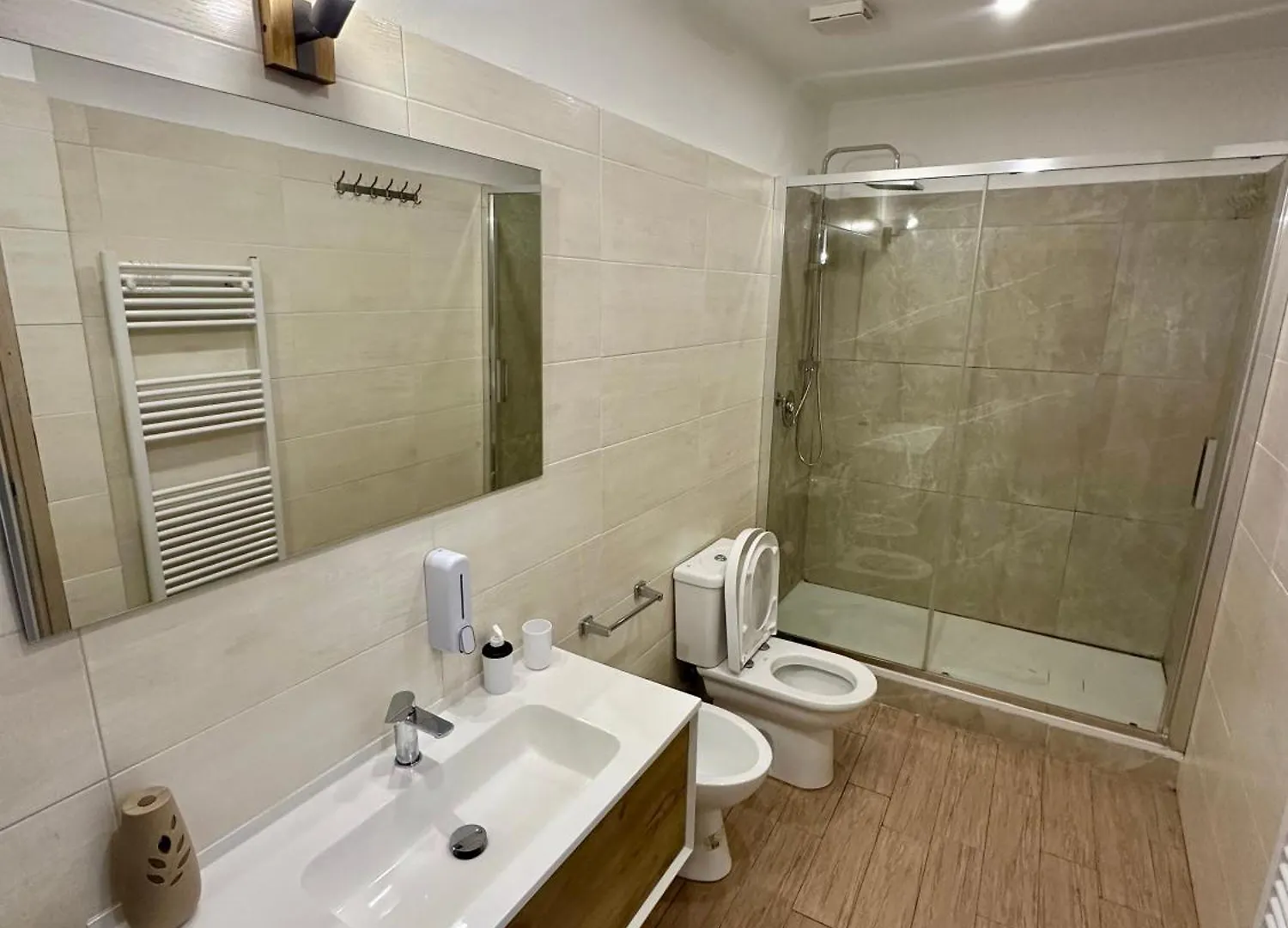 Revel Apartments Central Station To Cinque Terre La Spezia