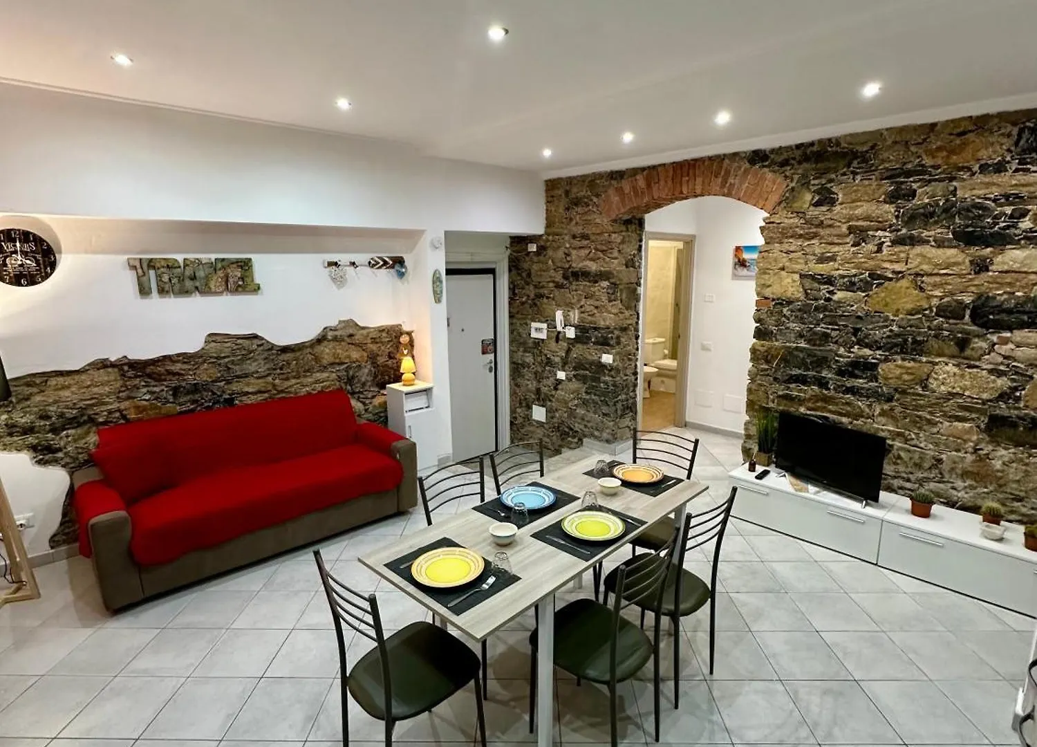 Revel Apartments Central Station To Cinque Terre La Spezia